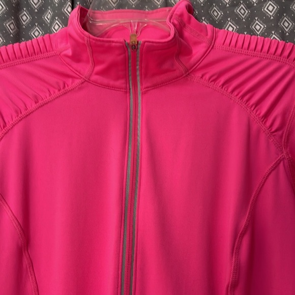 Pink Pullover - Picture 2 of 7